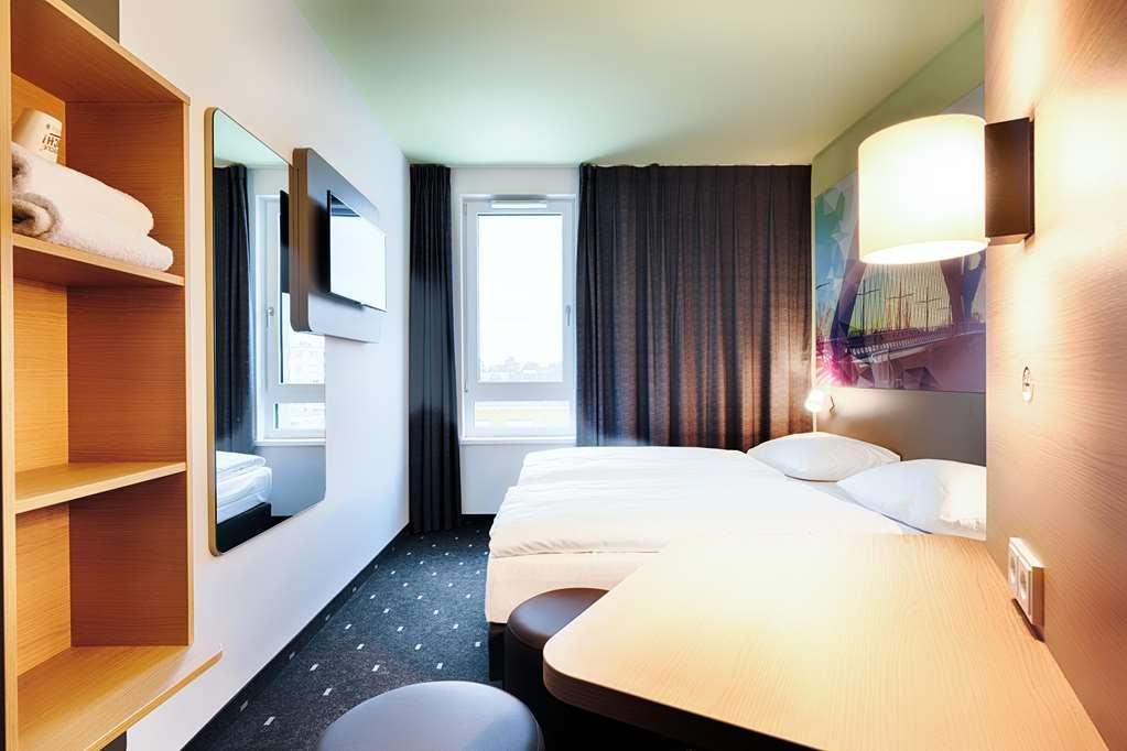 B&B Hotel Kehl Quarto foto